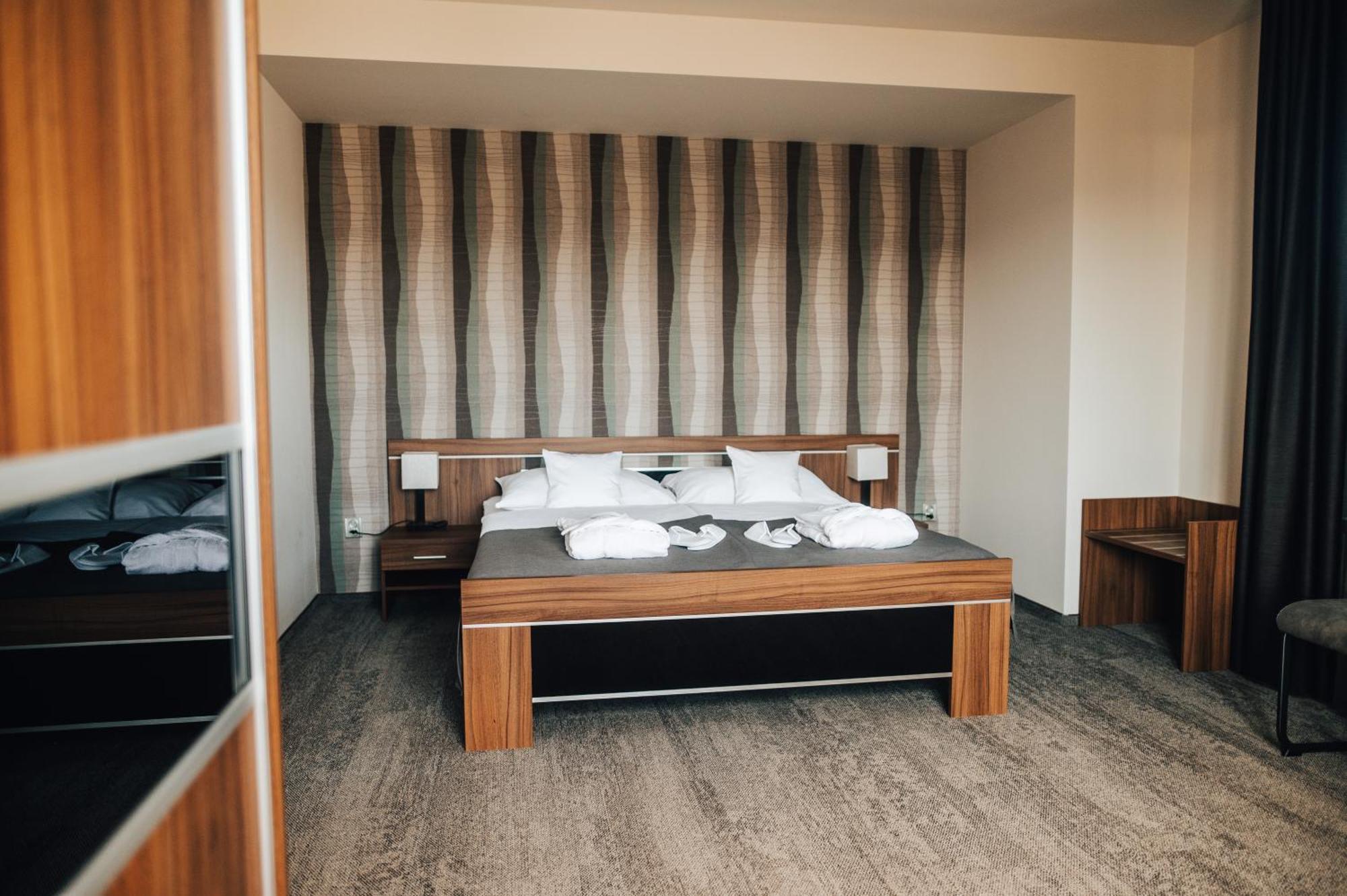 Hotel Elegance Šumperk المظهر الخارجي الصورة