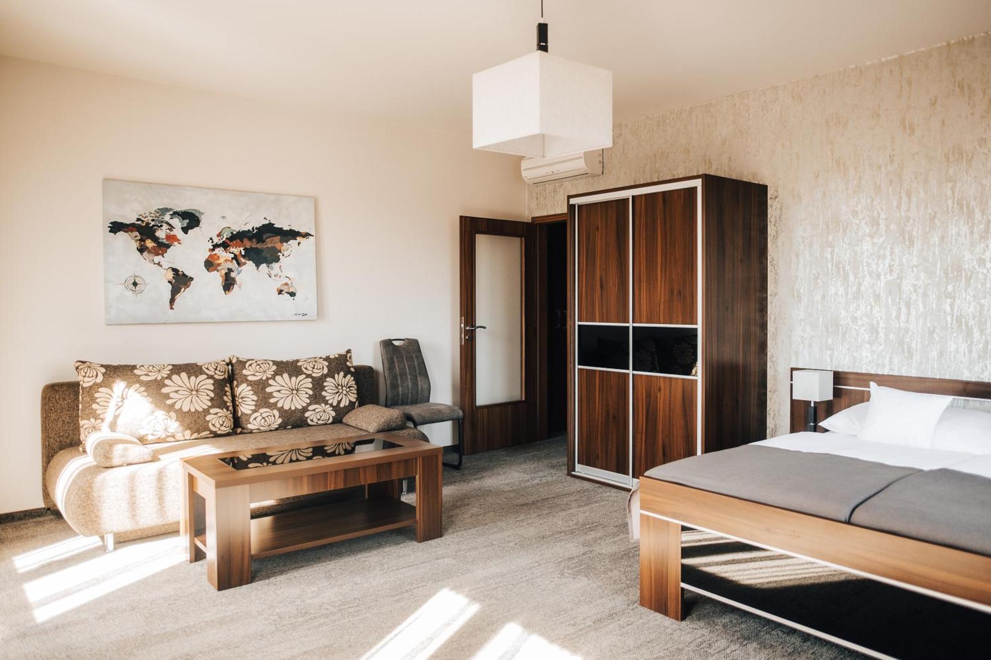 Hotel Elegance Šumperk المظهر الخارجي الصورة