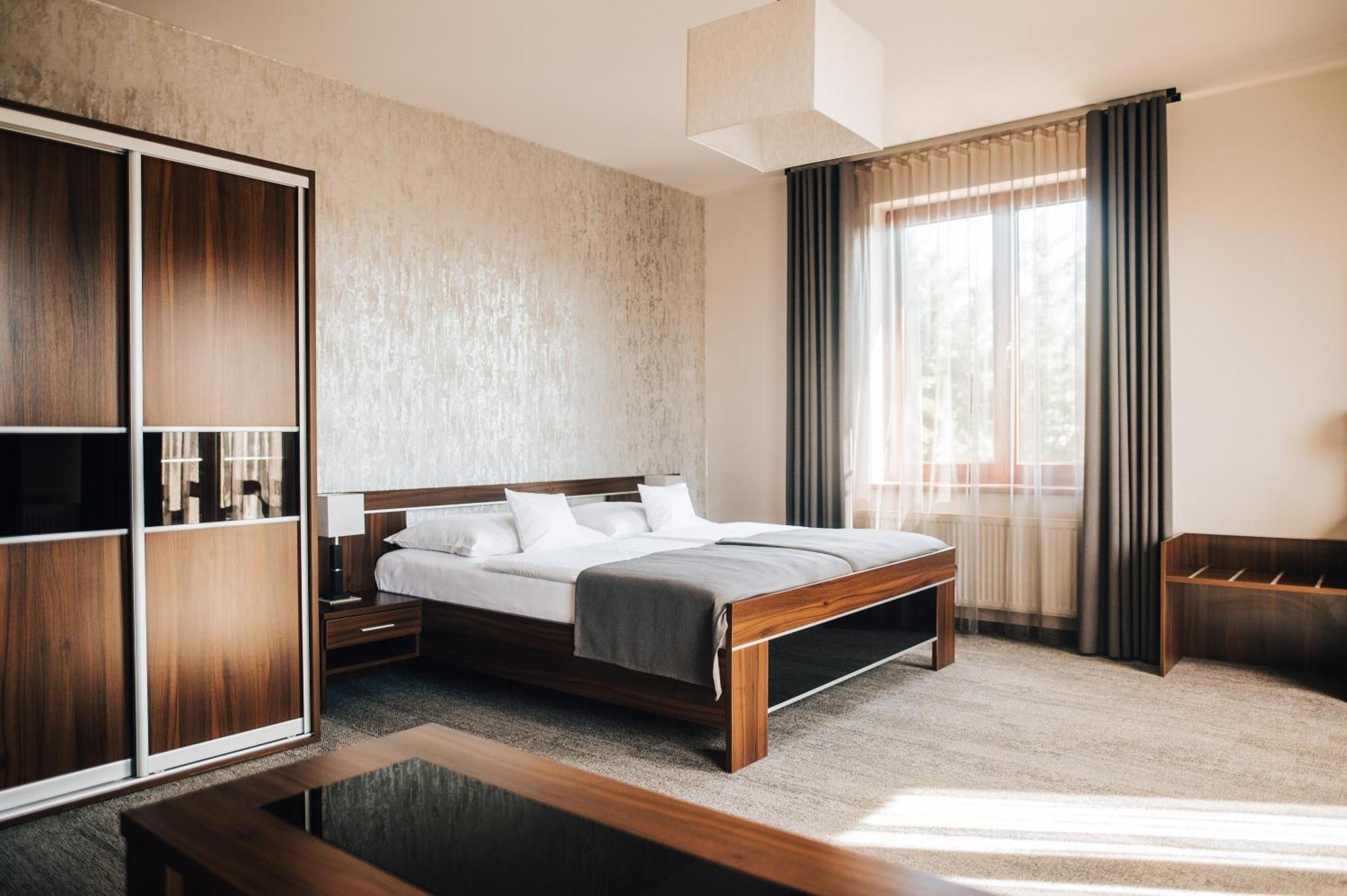 Hotel Elegance Šumperk المظهر الخارجي الصورة